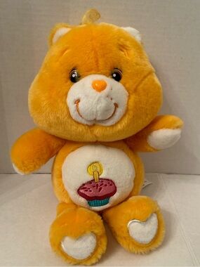 Vintage Birthday Care Bear 2002
20th Anniversary Carlton Cards